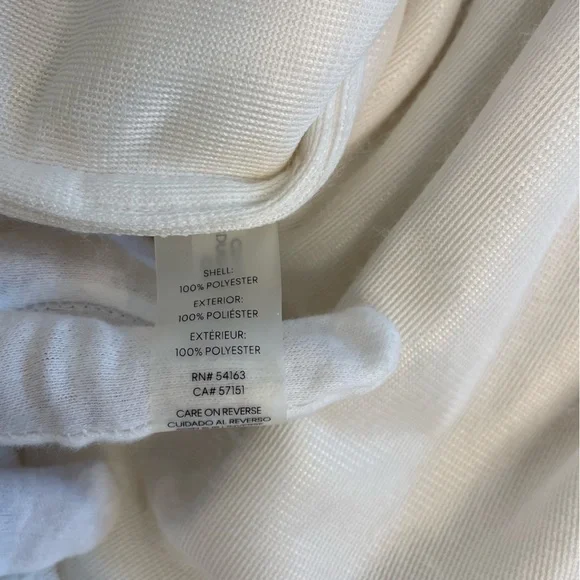 Elegant White Crop Faux Fur Calvin Klein Size Large - Picture 12 of 14